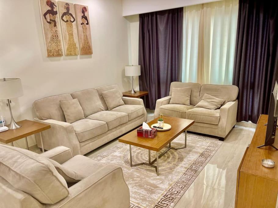 Noor 2 Bedroom Apartment For Beautiful Holiday Muscat Exterior foto